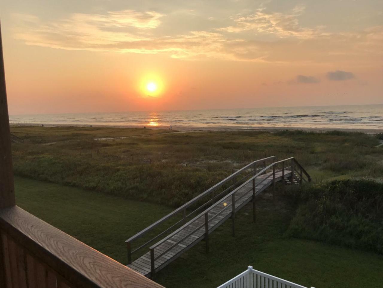 Beachfront Bliss Galveston Eksteriør bilde